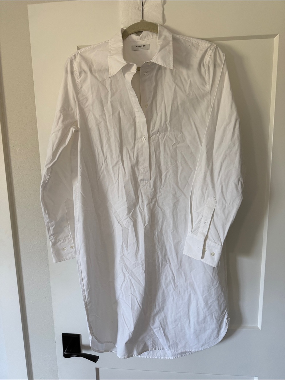Babaton White Longline Popover Button-Down Shirt